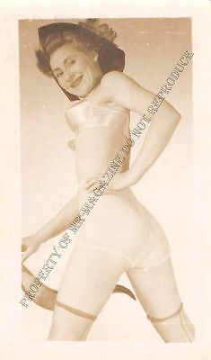 Adult B&W Photo 1940s/50s 2.5x4" Beautiful Brunette Posing in Sexy Lingerie 24MF