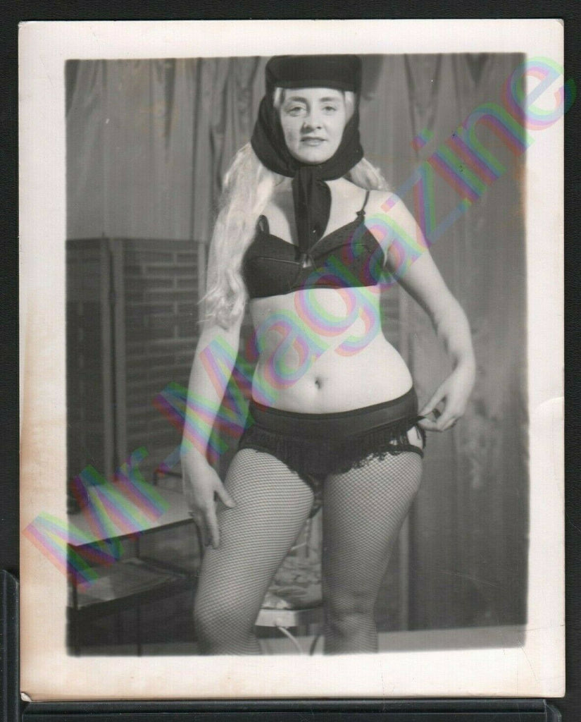 Vintage B&W Risque Pinup 4" x 5" Sexy Blonde Cheesecake AY81