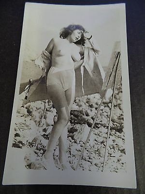 Amateur 1940s Original B&W 18+ Erotic Nude, Woman Artist Painting on Beach Pose5