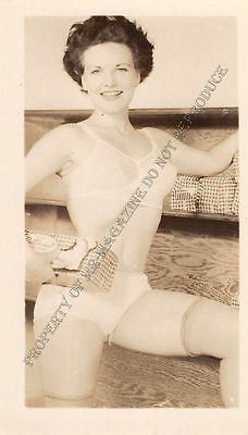 Adult B&W Photo 1940s/50s 2.5x4 Beautiful Brunette Seductive in Lingerie 147MH