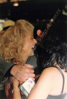 Nina Hartley Candid Original 4x6 1990s Photo Laughing at Porn Convention 132ii