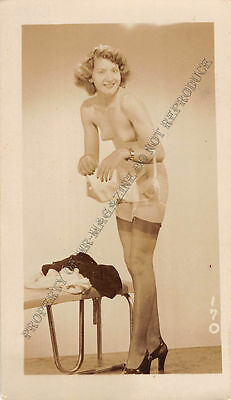 Adult B&W Photo 1940s/50s 2.5x4 Beautiful Blonde Seductively Undressing 272MH