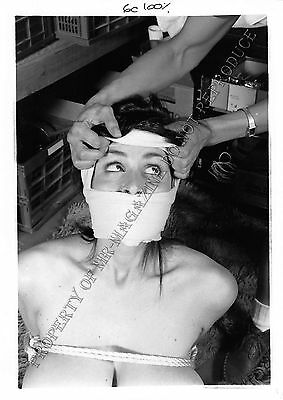 Adult 1990s B&W Photo 5x7 Bondage Busty MILF Ashley Renee Bound & Dominated 72LR