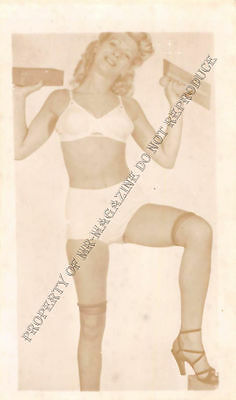 Adult B&W Photo 1940s/50s 2.5x4 Beautiful Blonde Posing in Lingerie 317MH