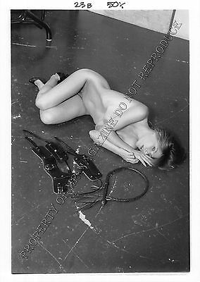 Adult 1990s B&W Photo 5x7 Bondage MILF Ashley Renee Bound on Floor 74LO