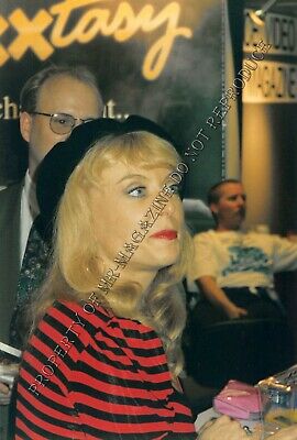 Nina Hartley Candid Original 4x6 1990s Color Photo in Sexy Outfit at Con 57ii