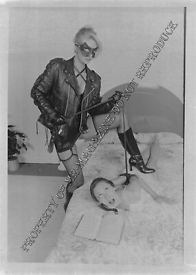Adult Vintage B&W Photo 5x7 HOM Bondage Sexy Lesbian Bound & Dominated 99HZ