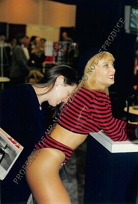 Nina Hartley Candid Original 4x6 Color Photo Sexy Shot of Nice Ass 35ii