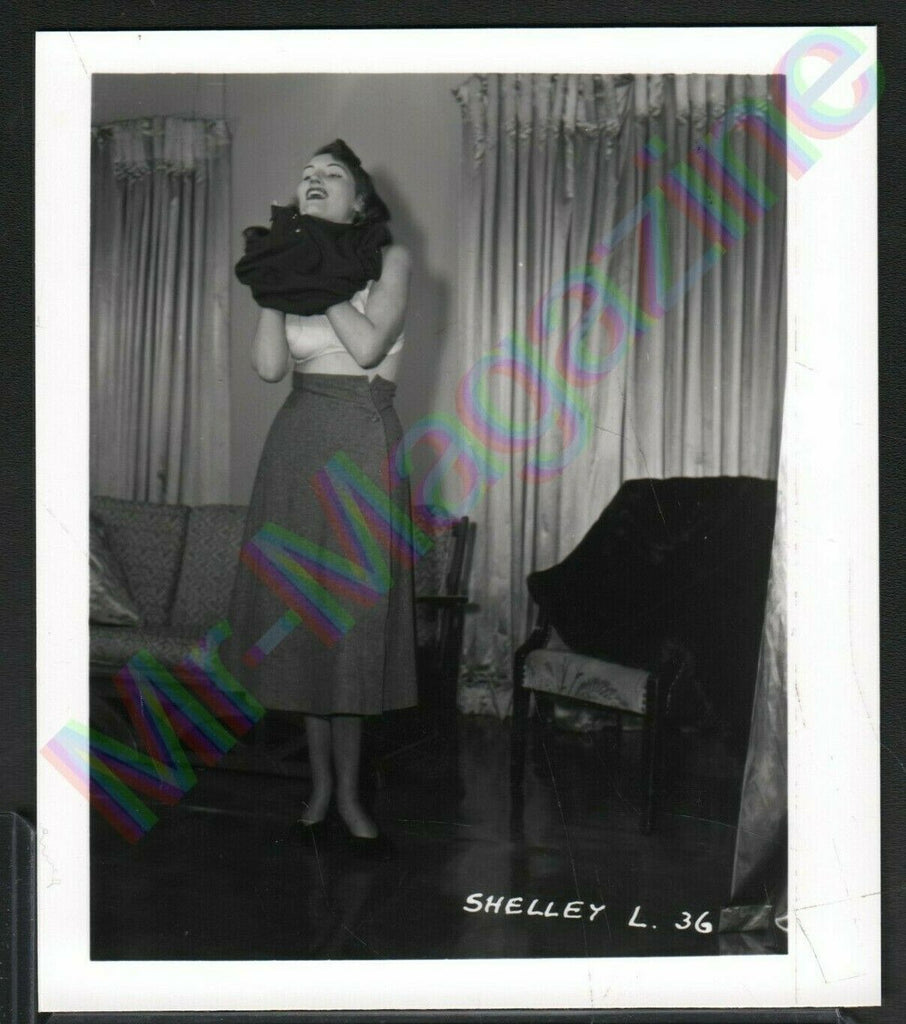Vintage B&W Risque Pinup 4" x 5" Sexy Brunette Shelley Cheesecake AY9