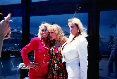 Nina Hartley Candid Original 4x6 1990s Photo Standing with Kimberly Kupps 192ii