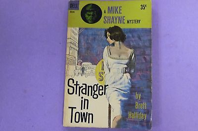 Stranger In Town Adult Novel by Brett Halliday 1961 022713lm-epa