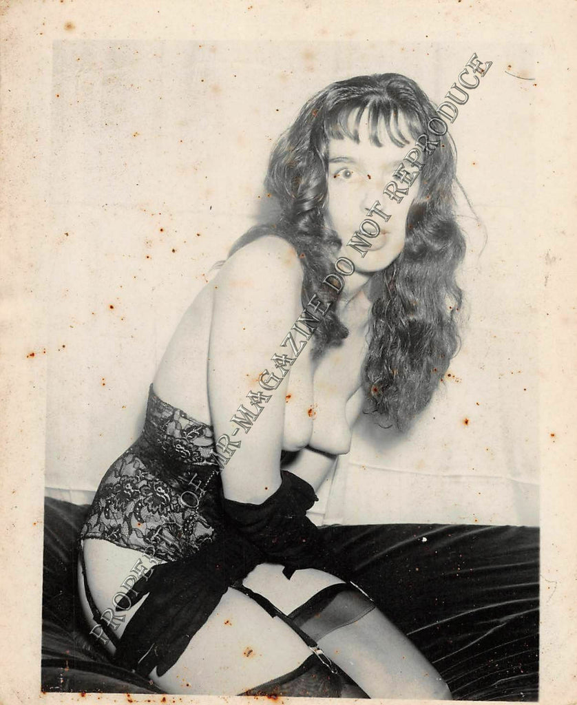 Adult Vintage 1950s B&W Photo 4x5 Sexy Brunette in Lingerie Nude HOT 248FF