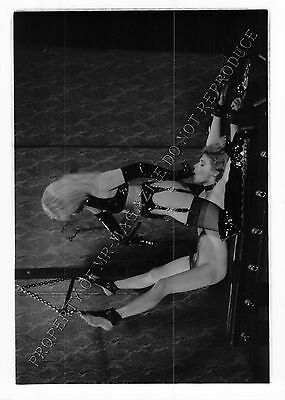 Adult 1990s B&W Photo 5x7 Bondage Beautiful Blonde Lesbian Bound Flogged 40PL