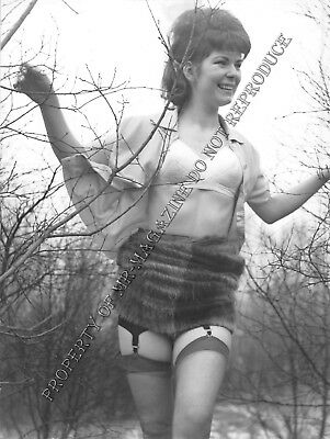 1950s Pin-Up B&W Risque Photo 8.5"x6.5" Brunette Posing Sexy Cheesecake 158FB