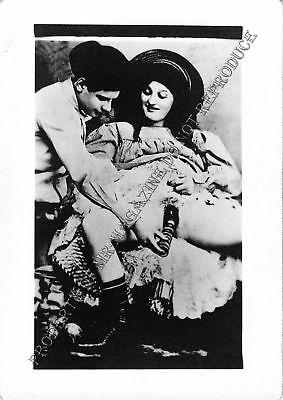 Adult Vintage B&W Photo 3.5x5 Beautiful Brunette Being Fucked by Dildo 45HV