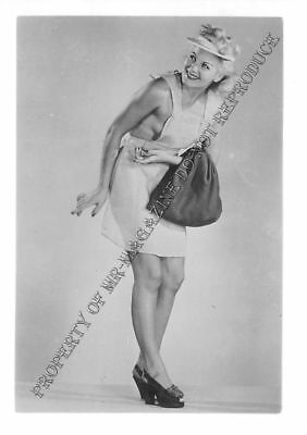 Adult Vintage B&W Photo 2.5x3 Beautiful Blonde Pinup Posing Seductive 54HU