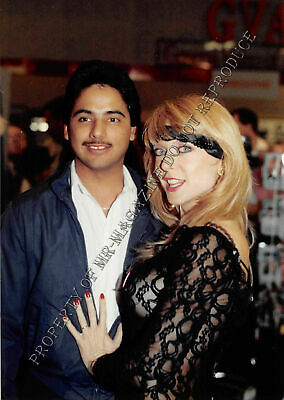 Nina Hartley Candid Original 3.5x5 Photo 1990s Sexy At a Porn Convention 197ih