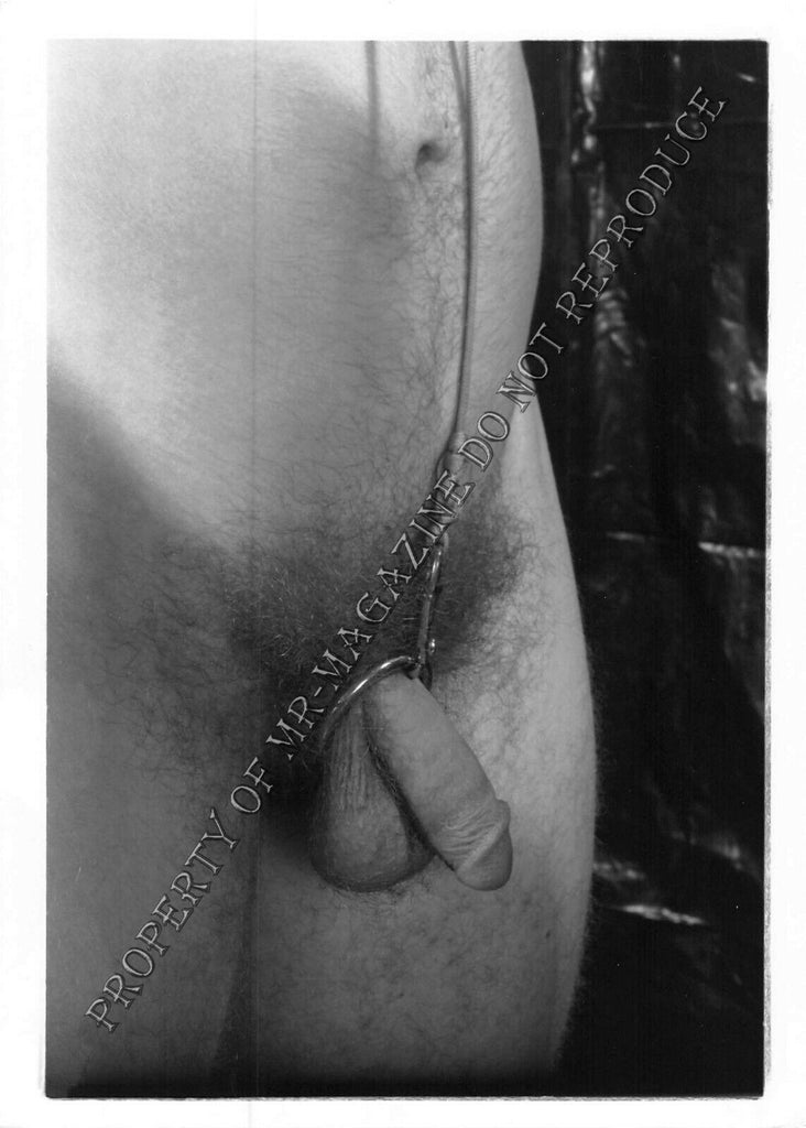Adult Vintage B&W Photo 5x7 Bondage BDSM Woman Dominating Naked Sub Man 172FP