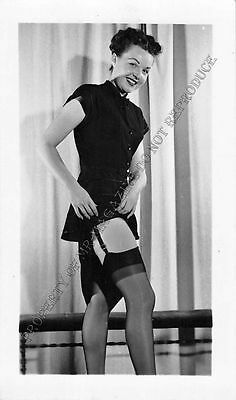 Adult B&W Photo 1940s/50s 2.5x4 Beautiful Brunette Clothed Seductive Pose 245MG