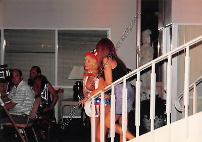 Nina Hartley Candid Original 3.5x5 Photo 1990s in USA Outfit at Convention 194ih