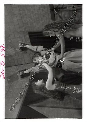Adult Vintage B&W Photo 5x7 HOM Bondage Sexy Lesbian Bound & Dominated 135HZ