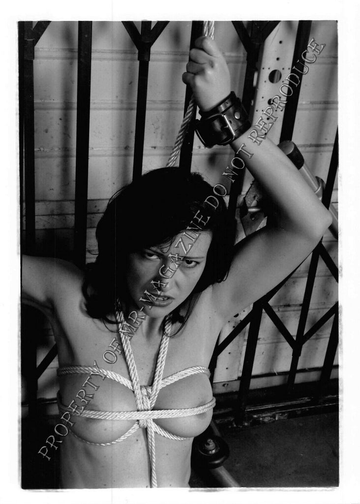 Adult Vintage B&W Photo 5x7 Bondage Sexy Brunette Tied Up Naked Dominated 23FP