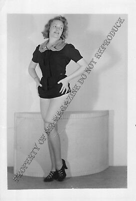 Adult Vintage B&W Photo 5x7 Beautiful Brunette Undressing Strip Tease 174HV