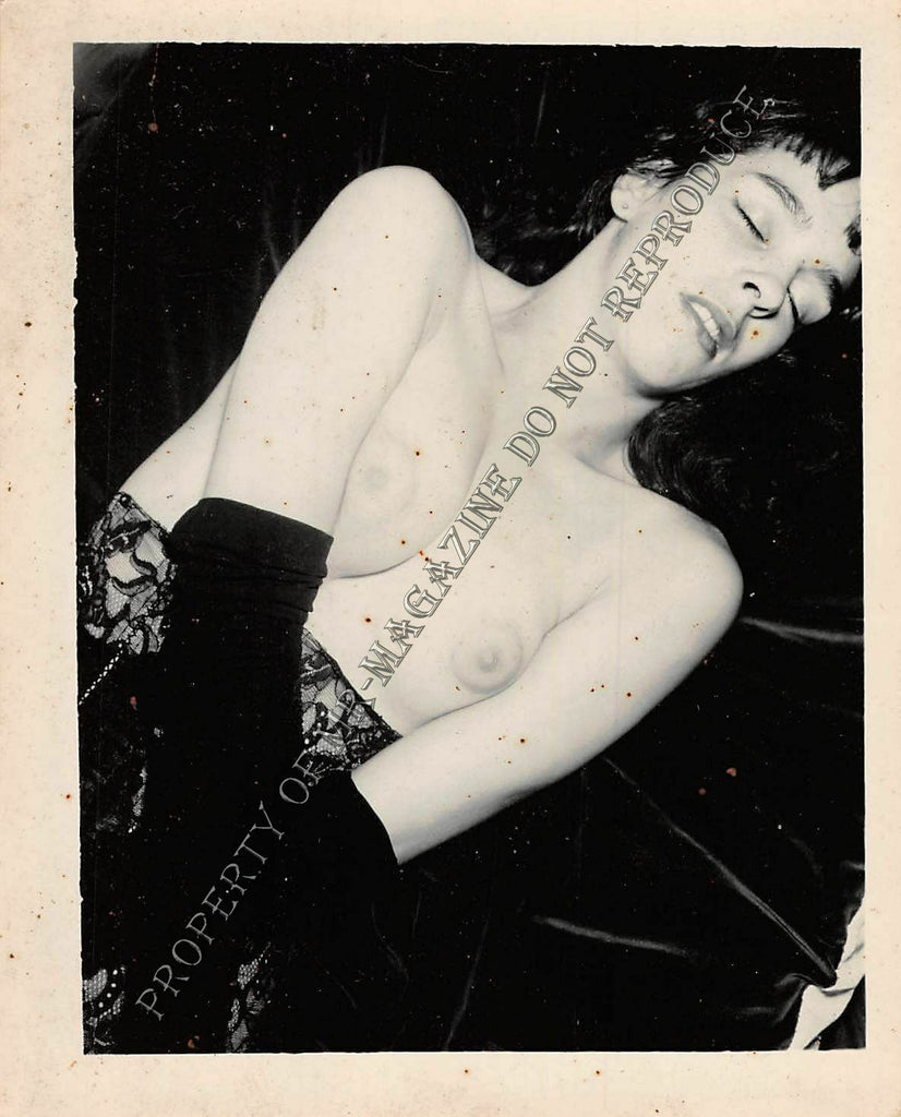 Adult Vintage 1950s B&W Photo 4x5 Sexy Brunette in Lingerie Nude HOT 246FF