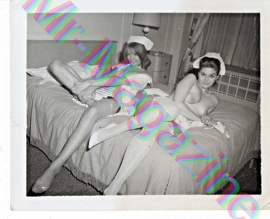 Vintage B&W Risque Pinup 4"x5" Two Sexy Brunettes Cheesecake BL8
