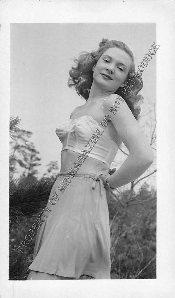 Adult B&W Photo Vintage 2.5x4" Sexy HOT Blonde Nude Stripping Seductive 94FS