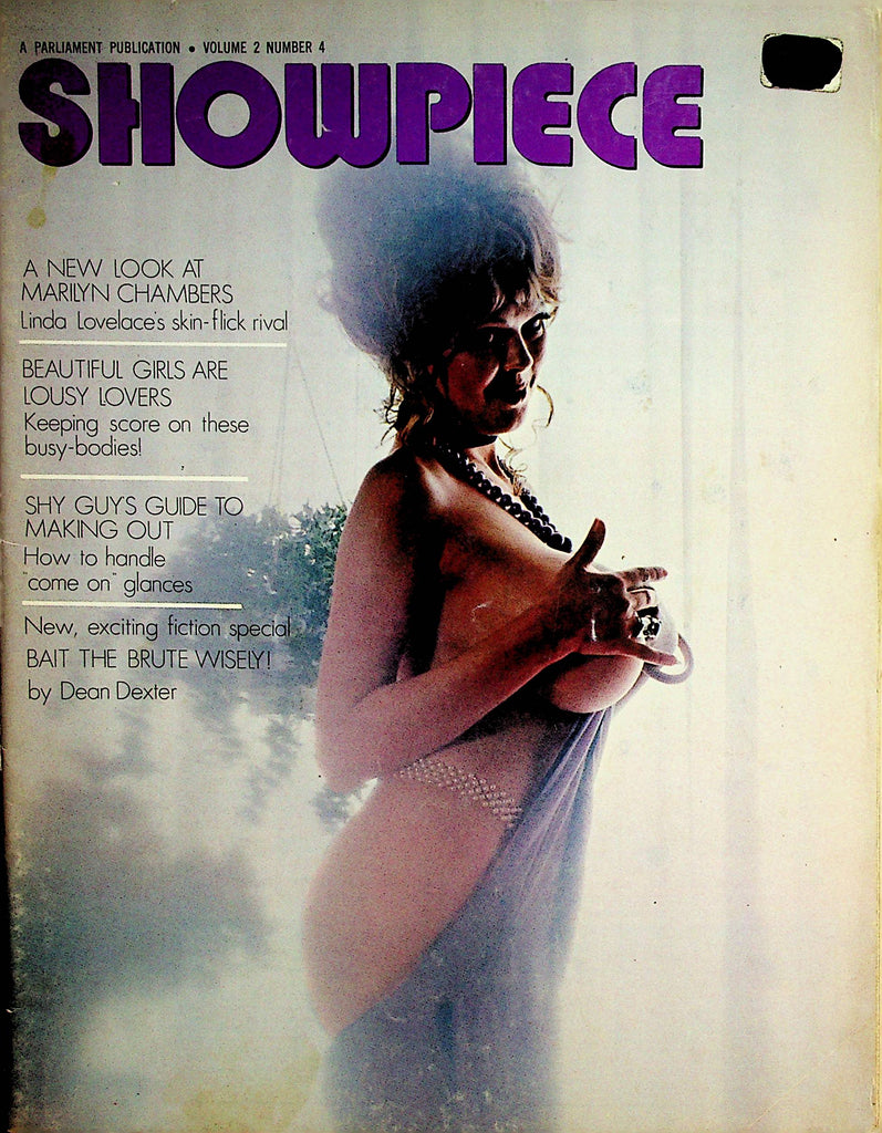 Showpiece Busty Magazine  Roxanne Brewer / Roberta Pedon  vol.2 #4 1974 Parliament Publication   071822lm-p2